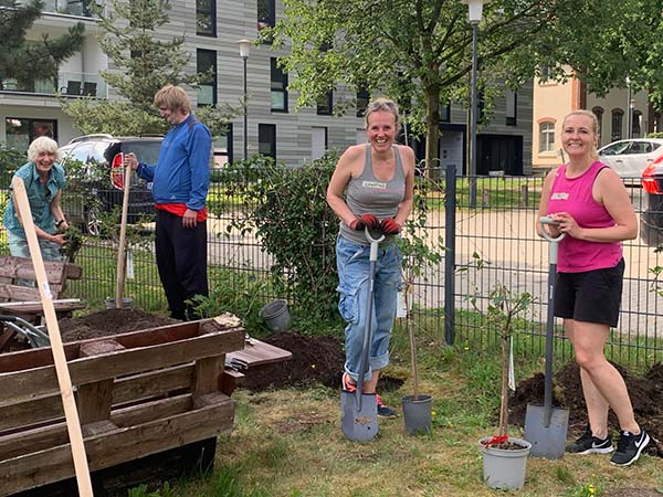 An image of cadooz employees serving for Days of Caring 2023