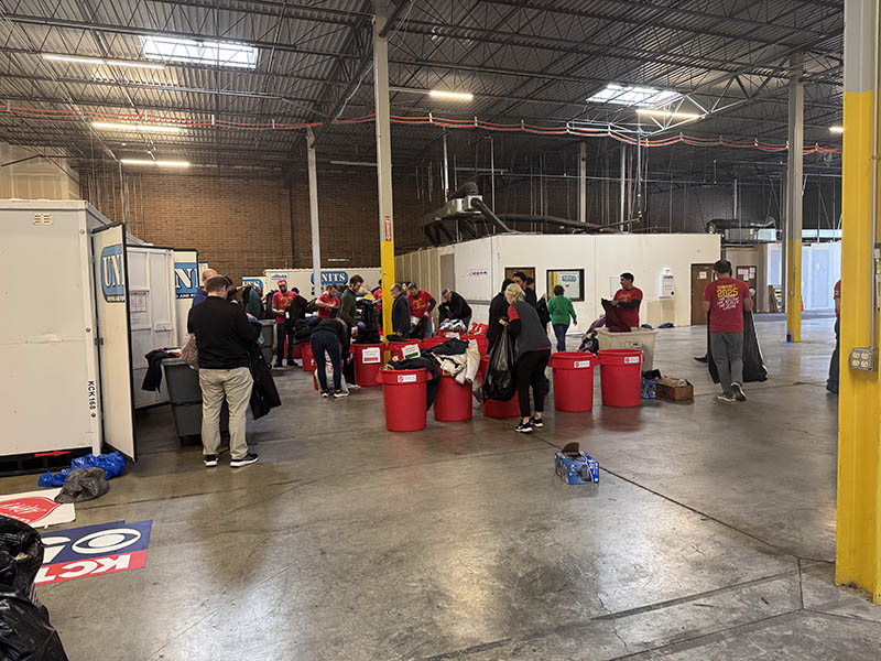 A photo of Euronet employees at one of their Days of Caring during the 2025 holiday season